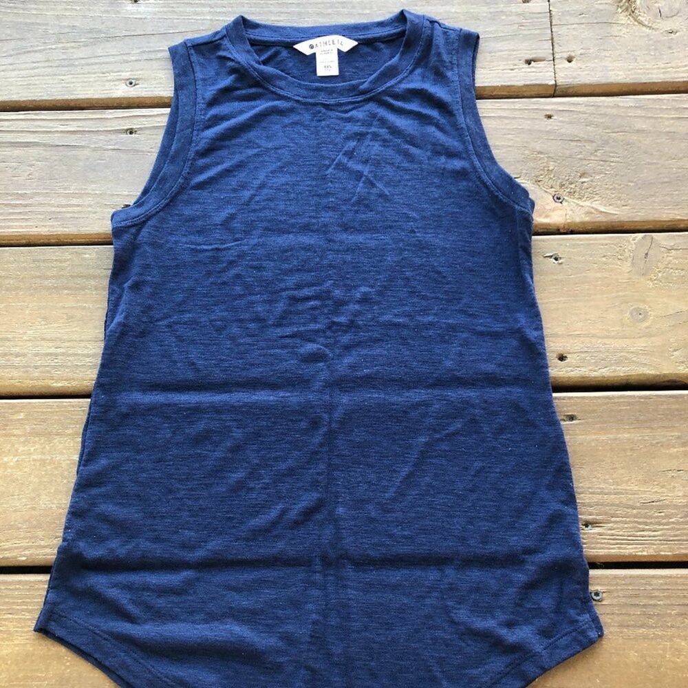 EUC Athleta Navy Breezy Tank Top XXS